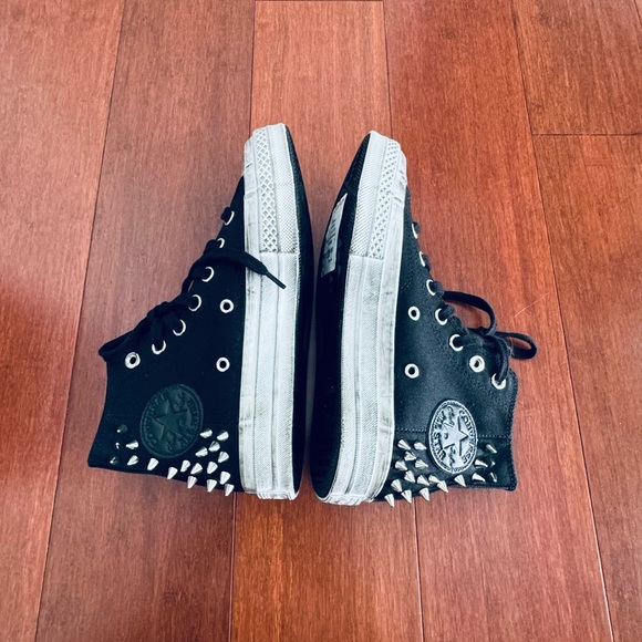 Converse platform Taylor All Star 70 High Top Sneaker Black and White with Studs - Picture 8 of 17